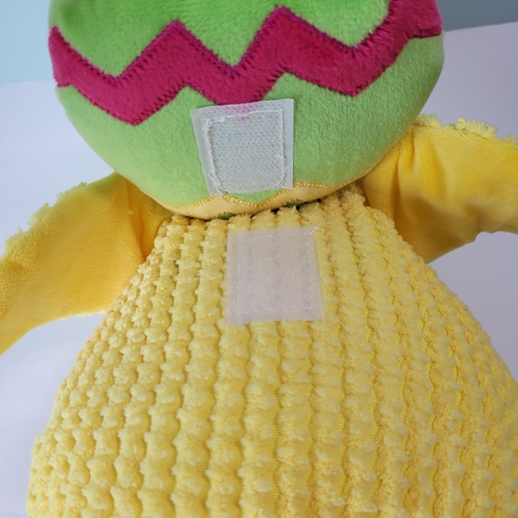 Patchwork Pet Chick with Easter Egg Premium Dog Toy Chenille Plush 2 in 1 Large - Picture 8 of 9